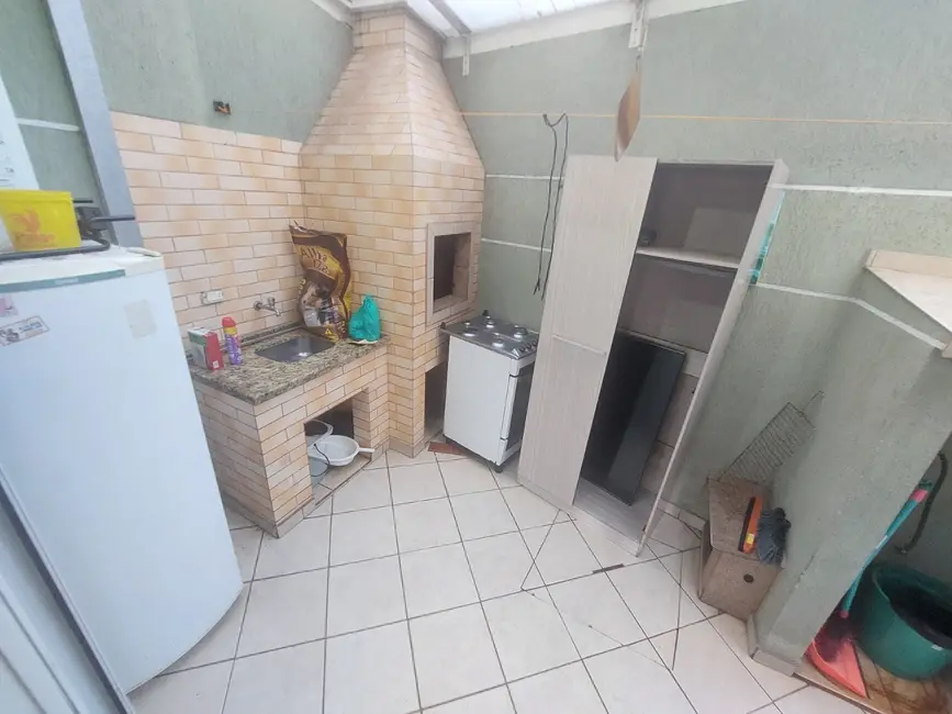 Foto 4 de Casa com 3 quartos à venda, 130m2 em Capão Raso, Curitiba - PR