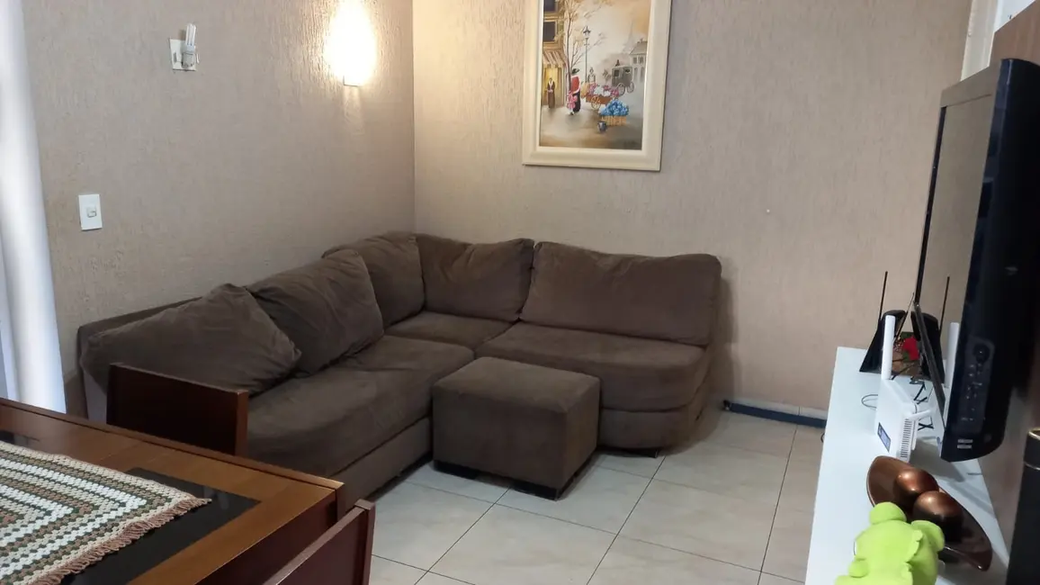 Foto 4 de Apartamento com 3 quartos à venda, 63m2 em Novo Mundo, Curitiba - PR