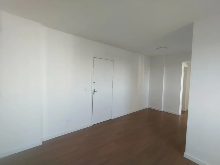 Foto 4 de Apartamento com 3 quartos à venda, 71m2 em Novo Mundo, Curitiba - PR