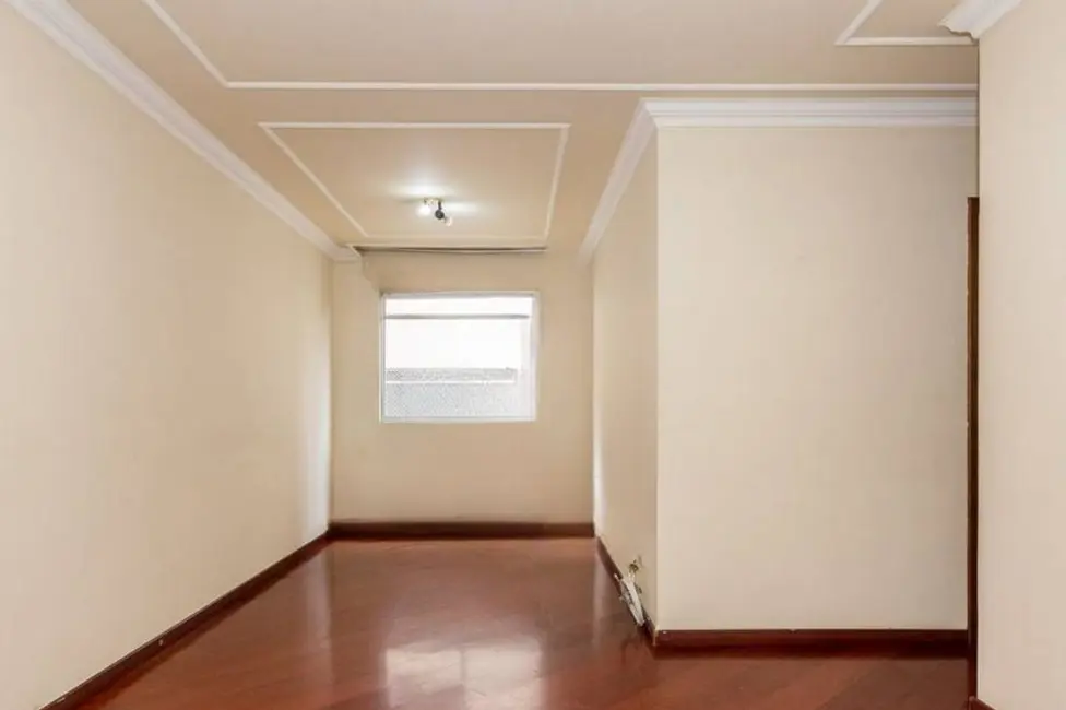 Foto 2 de Apartamento com 3 quartos à venda, 59m2 em Novo Mundo, Curitiba - PR