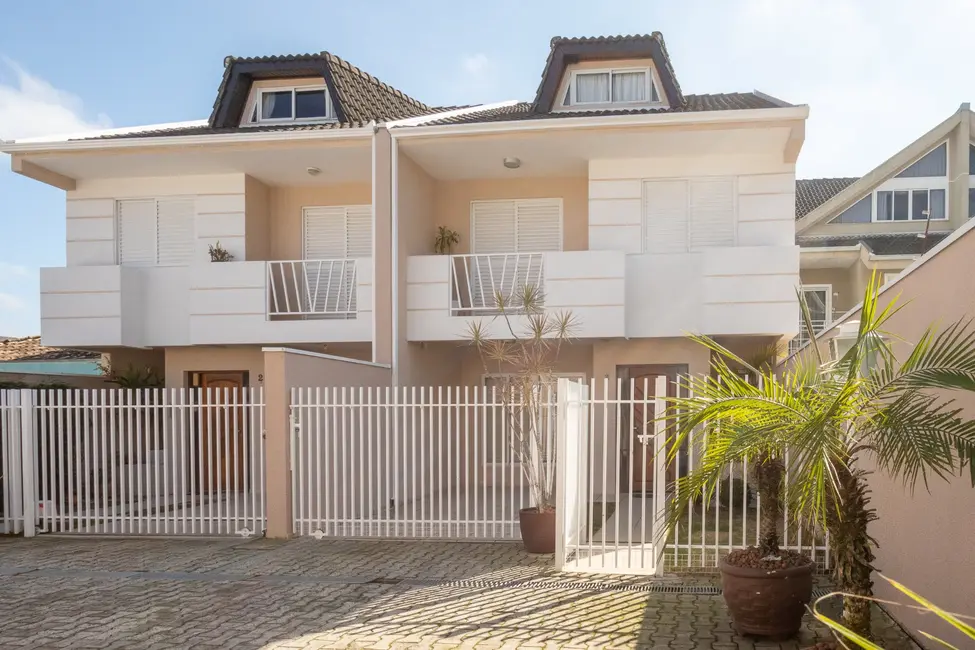 Casa de Condomínio com 3 quartos à venda, 176m2 em Portão, Curitiba - PR - imagem 4 Foto 4 de Casa de Condomínio com 3 quartos à venda, 176m2 em Portão, Curitiba - PR