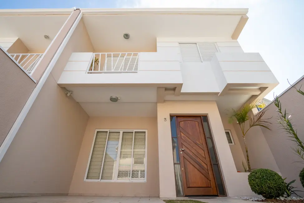 Casa de Condomínio com 3 quartos à venda, 176m2 em Portão, Curitiba - PR - imagem 8 Foto 8 de Casa de Condomínio com 3 quartos à venda, 176m2 em Portão, Curitiba - PR