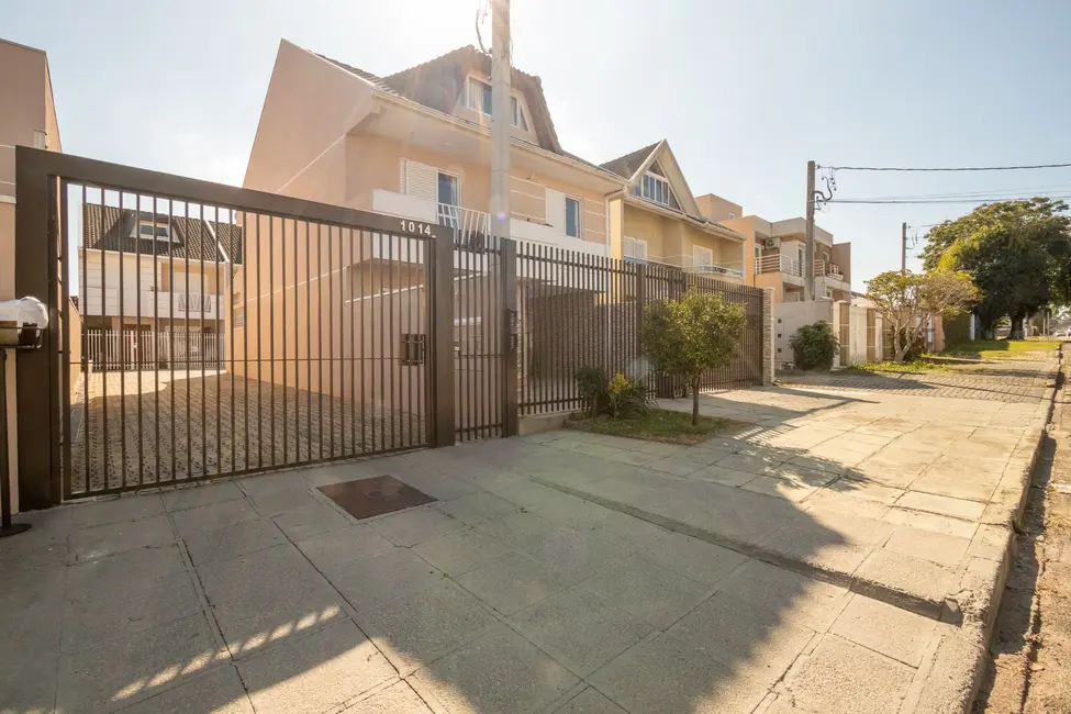 Casa de Condomínio com 3 quartos à venda, 176m2 em Portão, Curitiba - PR - imagem 3 Foto 3 de Casa de Condomínio com 3 quartos à venda, 176m2 em Portão, Curitiba - PR