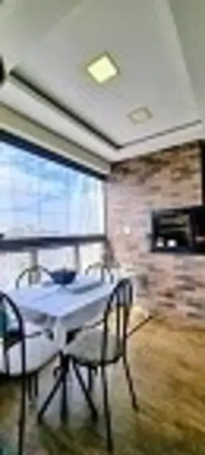 Foto 8 de Apartamento com 3 quartos à venda, 78m2 em Capão Raso, Curitiba - PR