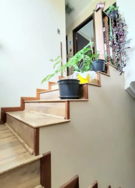 Foto 5 de Casa com 3 quartos à venda, 110m2 em Capão Raso, Curitiba - PR