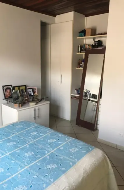 Foto 9 de Casa com 4 quartos à venda, 700m2 em Hauer, Curitiba - PR