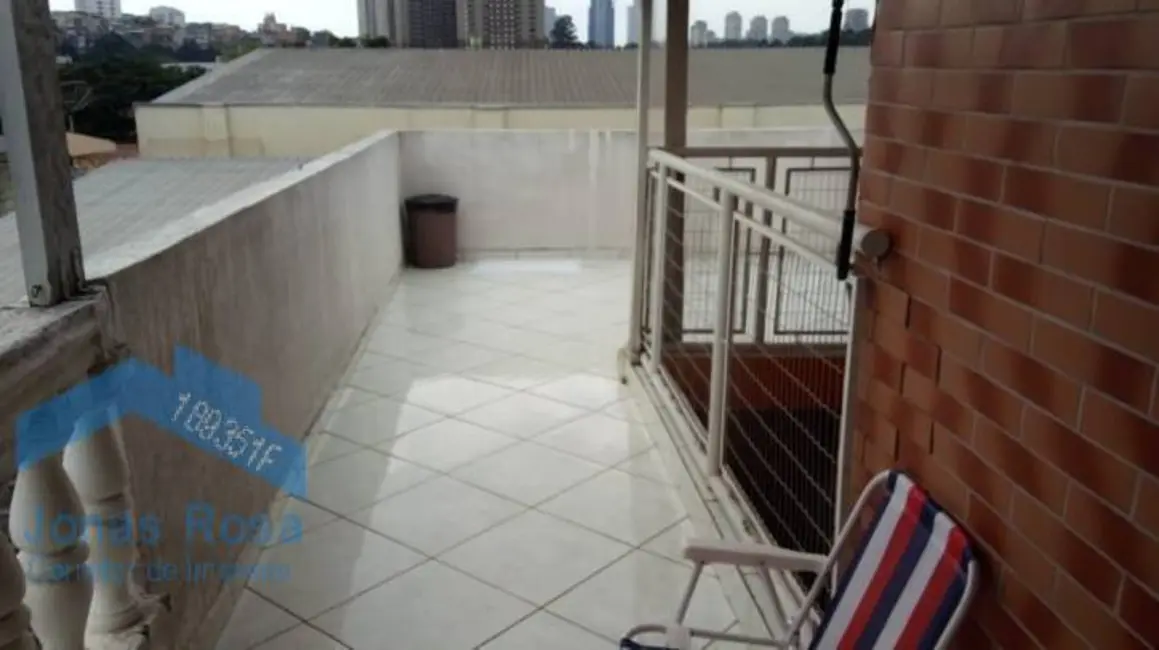 Casa com 3 quartos à venda, 230m2 em Vila Porto, Barueri - SP - imagem 5 Foto 5 de Casa com 3 quartos à venda, 230m2 em Vila Porto, Barueri - SP