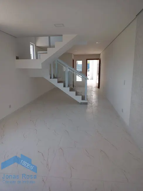 Foto 2 de Casa com 3 quartos à venda, 150m2 em Jardim Rancho Alegre, Santana De Parnaiba - SP