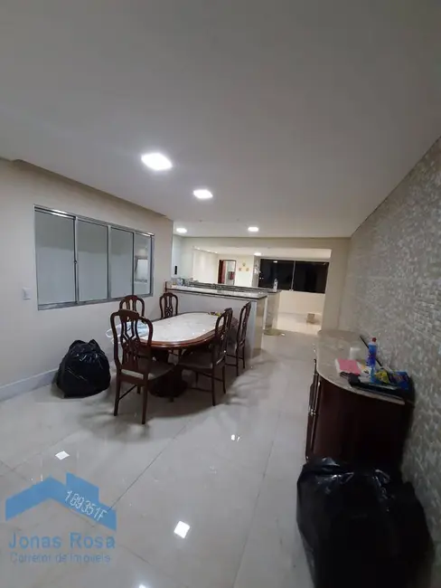 Foto 2 de Casa com 3 quartos à venda, 125m2 em Parque Santana, Santana De Parnaiba - SP