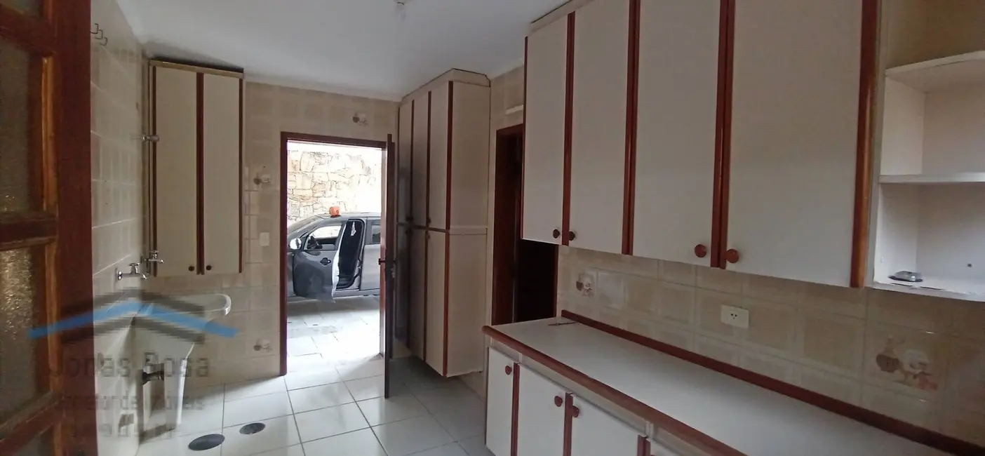 Foto 8 de Casa de Condomínio com 4 quartos para alugar, 280m2 em Alphaville, Santana De Parnaiba - SP