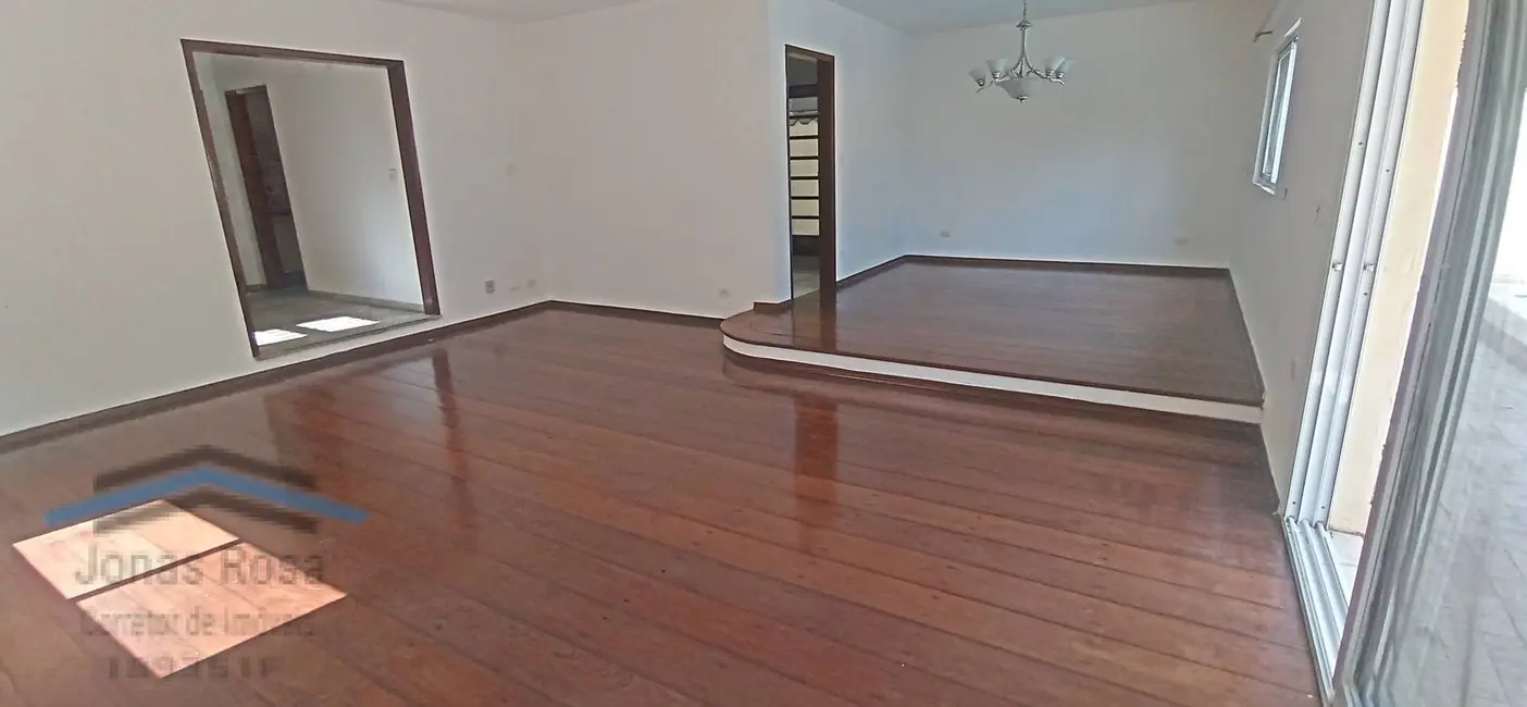 Foto 5 de Casa de Condomínio com 4 quartos para alugar, 280m2 em Alphaville, Santana De Parnaiba - SP