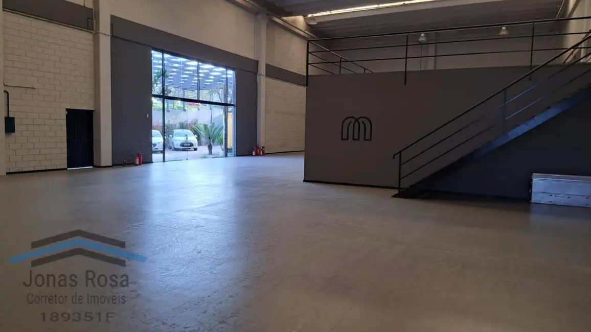Foto 3 de Armazém / Galpão à venda e para alugar, 1361m2 em Tamboré, Santana De Parnaiba - SP