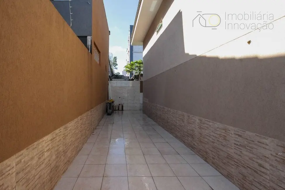 Casa com 2 quartos à venda, 97m2 em Jardim Três Marias, Guaruja - SP - imagem 6 Foto 6 de Casa com 2 quartos à venda, 97m2 em Jardim Três Marias, Guaruja - SP