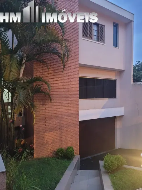 Foto 1 de Sobrado com 3 quartos à venda, 299m2 em Vila Tijuco, Guarulhos - SP