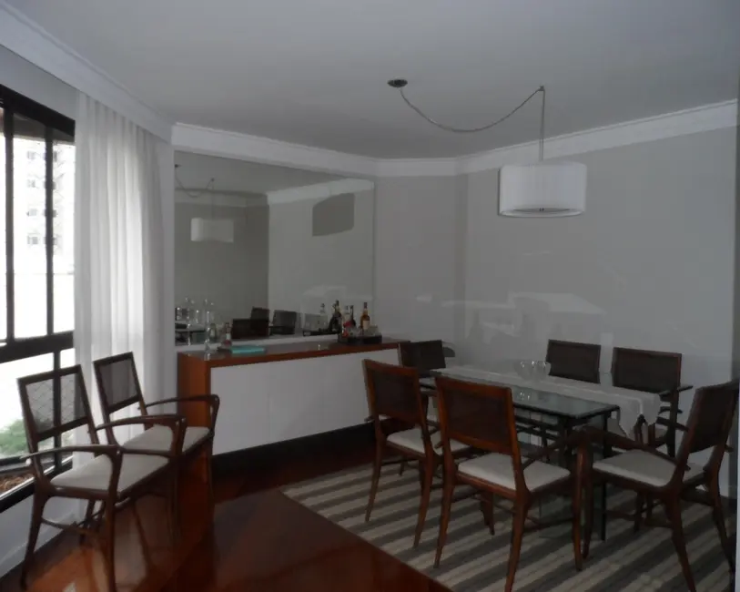 Foto 2 de Apartamento com 4 quartos à venda, 200m2 em Jardim Zaira, Guarulhos - SP