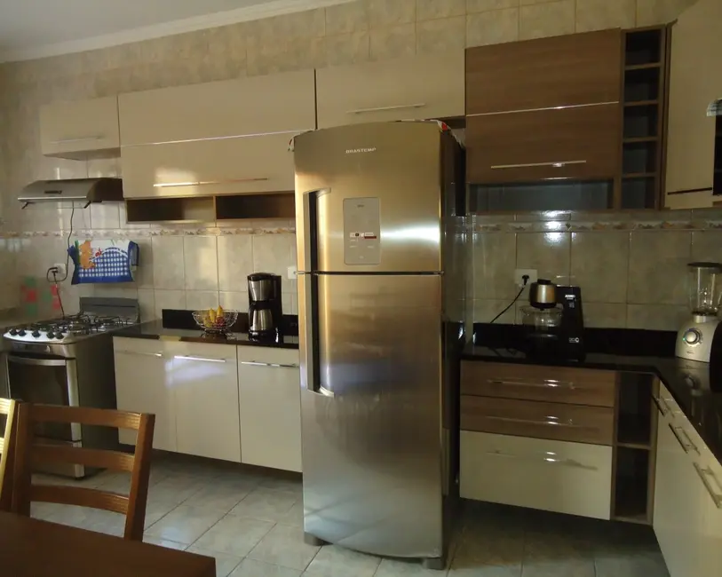 Foto 2 de Casa com 2 quartos à venda, 113m2 em Vila Rio de Janeiro, Guarulhos - SP
