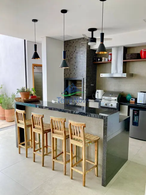 Foto 3 de Casa com 3 quartos à venda, 308m2 em Jundiai - SP