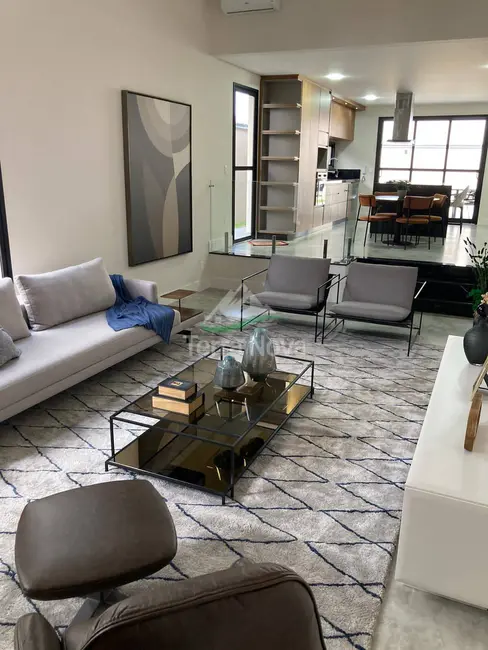 Casa com 2 quartos à venda, 246m2 em Jardim Novo Mundo, Jundiai - SP - imagem 8 Foto 8 de Casa com 2 quartos à venda, 246m2 em Jardim Novo Mundo, Jundiai - SP