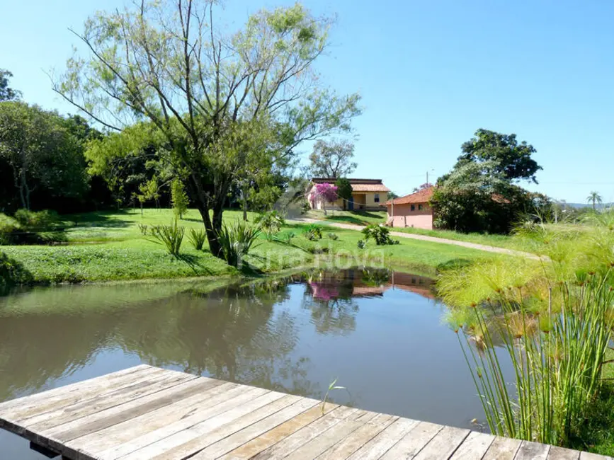 Foto 2 de Terreno / Lote à venda, 1036m2 em Centro, Cabreuva - SP