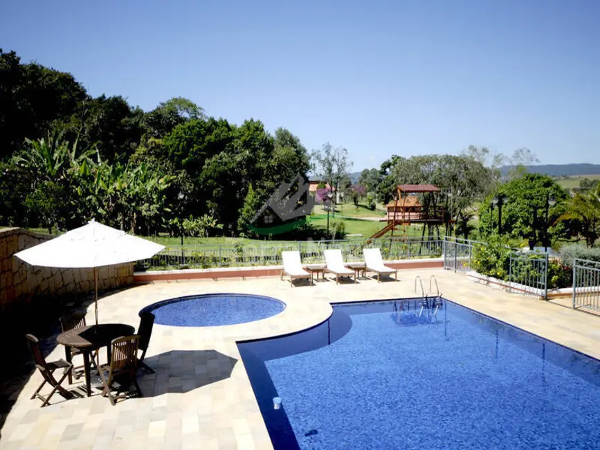 Foto 3 de Terreno / Lote à venda, 1055m2 em Centro, Cabreuva - SP