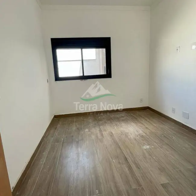 Foto 2 de Casa com 3 quartos à venda, 200m2 em Indaiatuba - SP