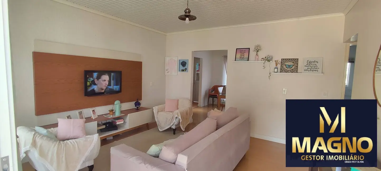 Foto 2 de Casa com 6 quartos à venda, 616m2 em São Cristóvão, Cascavel - PR