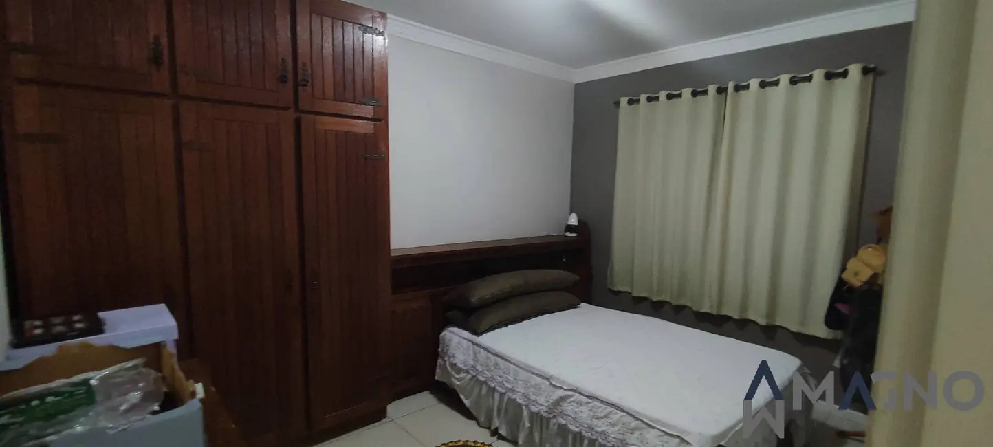 Foto 6 de Sobrado com 5 quartos à venda, 444m2 em Coqueiral, Cascavel - PR