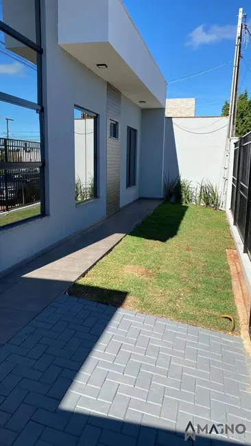 Foto 2 de Casa com 3 quartos à venda, 144m2 em Esmeralda, Cascavel - PR
