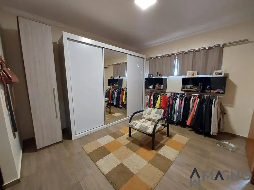 Foto 7 de Sobrado com 6 quartos à venda, 450m2 em Santa Felicidade, Cascavel - PR