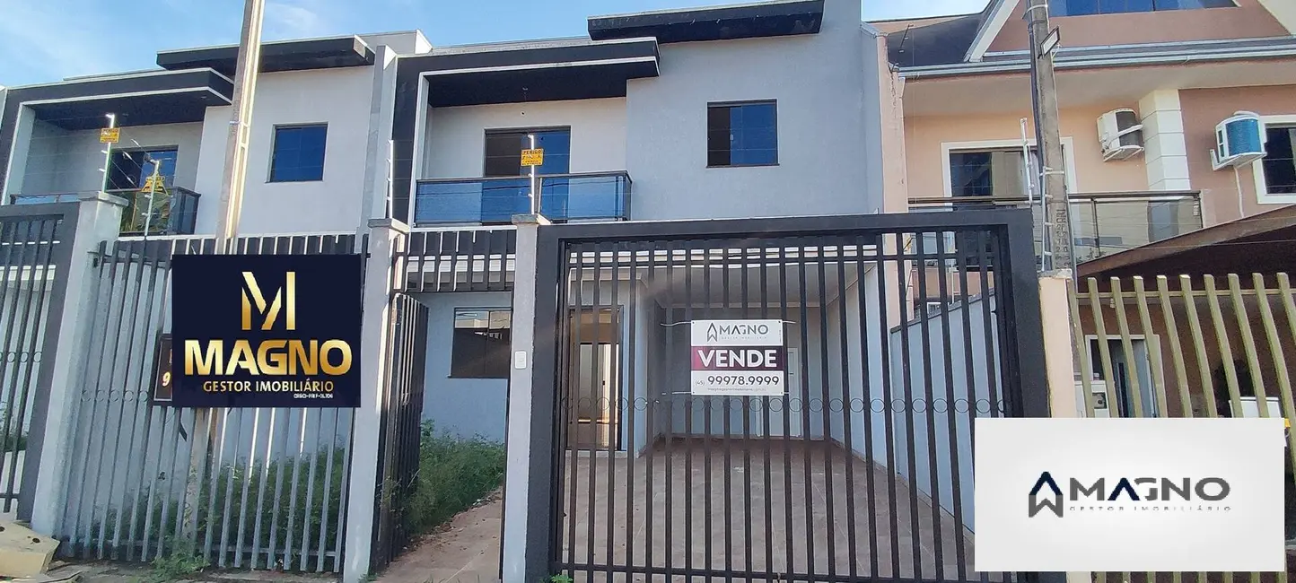 Foto 1 de Sobrado com 3 quartos à venda, 120m2 em Cascavel - PR