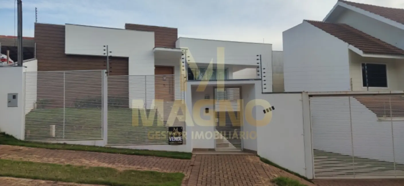 Foto 2 de Sobrado com 4 quartos à venda, 272m2 em Recanto Tropical, Cascavel - PR