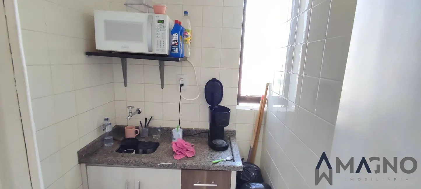 Foto 5 de Sala Comercial à venda, 64m2 em Centro, Cascavel - PR