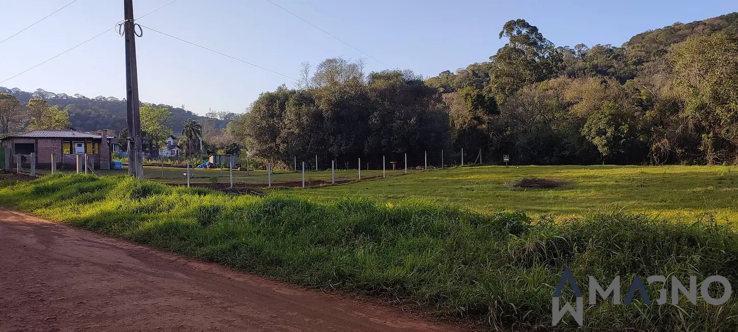 Foto 18 de Chácara à venda, 945m2 em Coqueiral, Cascavel - PR