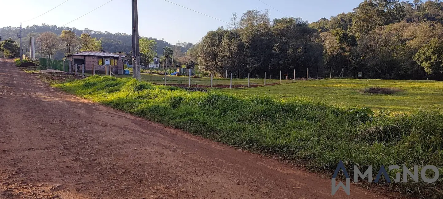 Foto 19 de Chácara à venda, 945m2 em Coqueiral, Cascavel - PR