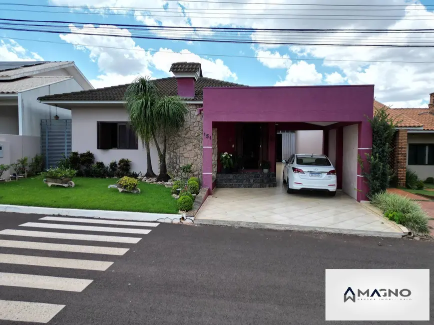 Foto 1 de Casa de Condomínio com 4 quartos à venda, 390m2 em Parque Verde, Cascavel - PR