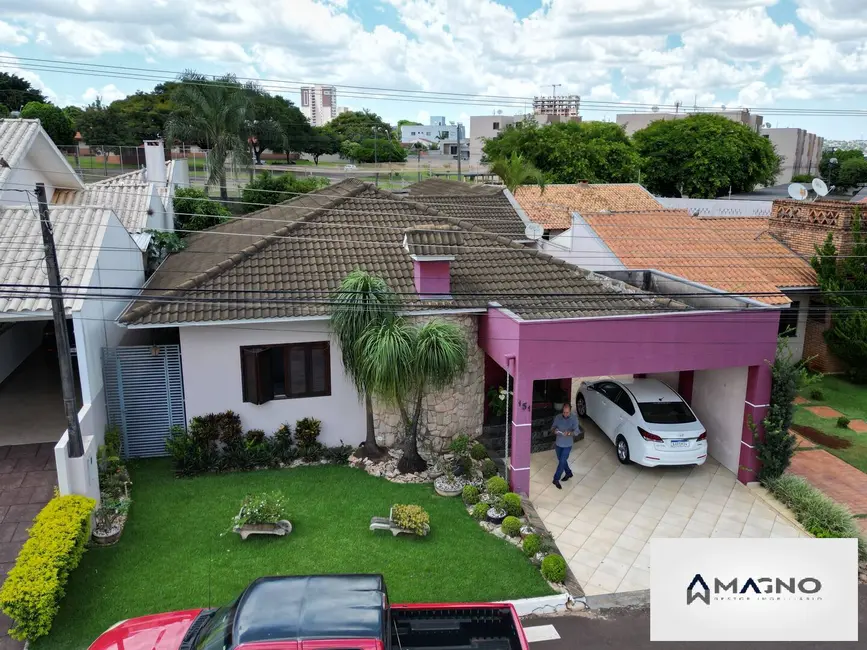 Foto 3 de Casa de Condomínio com 4 quartos à venda, 390m2 em Parque Verde, Cascavel - PR