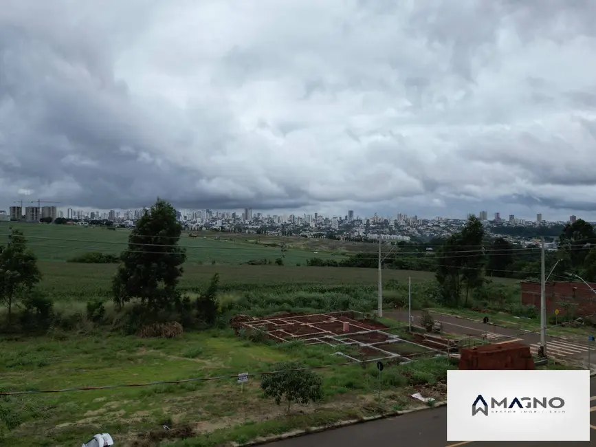 Foto 5 de Terreno / Lote à venda, 373m2 em Cascavel - PR