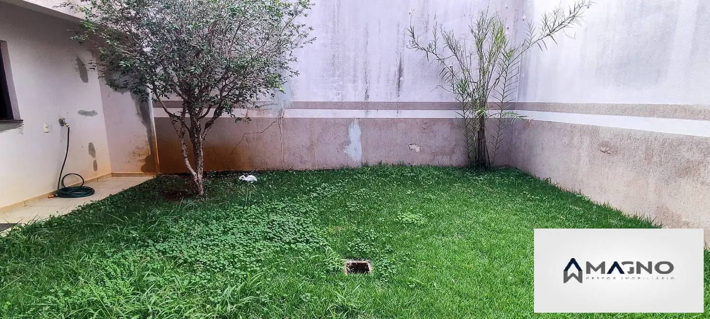 Foto 7 de Casa com 4 quartos à venda, 257m2 em Centro, Cascavel - PR