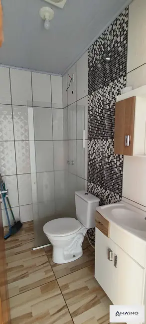 Casa com 2 quartos à venda, 100m2 em Esmeralda, Cascavel - PR - imagem 8 Foto 8 de Casa com 2 quartos à venda, 100m2 em Esmeralda, Cascavel - PR