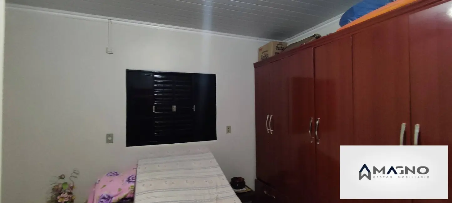 Foto 8 de Casa com 4 quartos à venda, 366m2 em Santos Dumont, Cascavel - PR