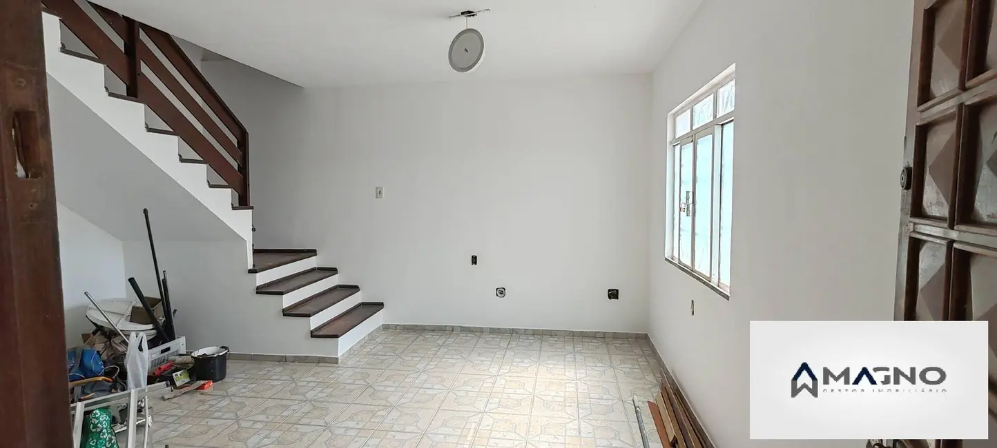 Foto 7 de Sobrado com 4 quartos à venda, 116m2 em São Cristóvão, Cascavel - PR