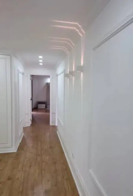 Apartamento com 4 quartos à venda, 370m2 em Pacaembu, São Paulo - SP - imagem 9 Foto 9 de Apartamento com 4 quartos à venda, 370m2 em Pacaembu, São Paulo - SP