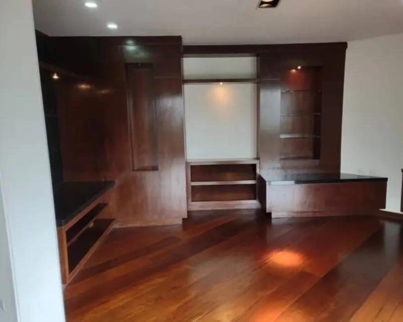 Apartamento com 4 quartos à venda, 370m2 em Pacaembu, São Paulo - SP - imagem 6 Foto 6 de Apartamento com 4 quartos à venda, 370m2 em Pacaembu, São Paulo - SP