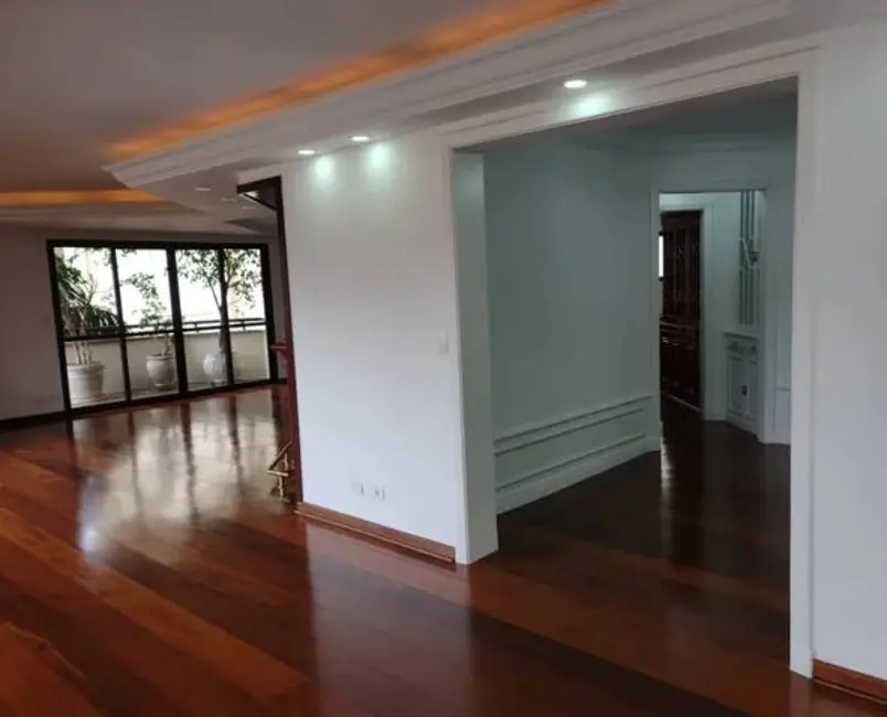 Apartamento com 4 quartos à venda, 370m2 em Pacaembu, São Paulo - SP - imagem 1 Foto 1 de Apartamento com 4 quartos à venda, 370m2 em Pacaembu, São Paulo - SP