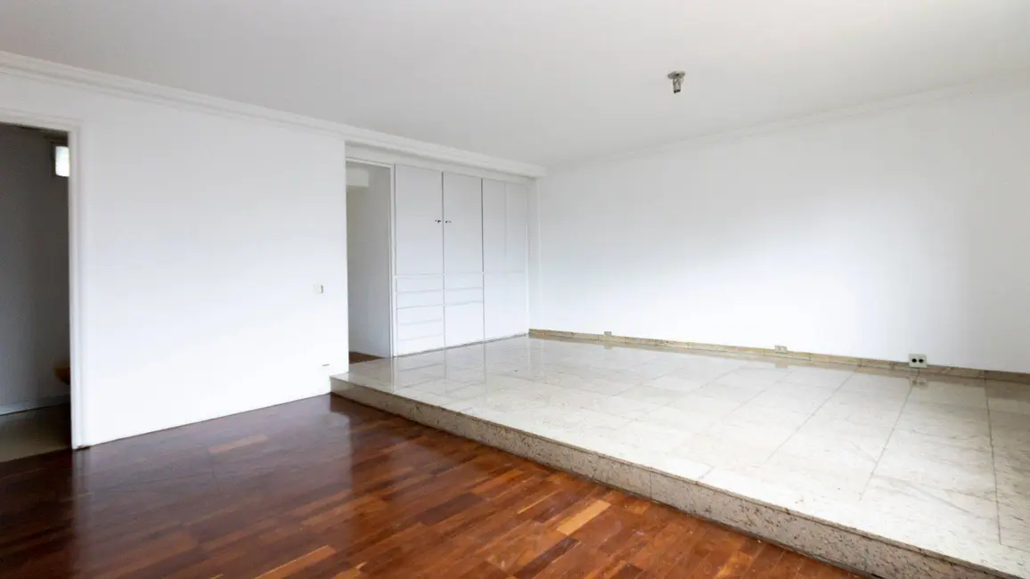 Apartamento com 4 quartos à venda, 121m2 em Sumarezinho, São Paulo - SP - imagem 2 Foto 2 de Apartamento com 4 quartos à venda, 121m2 em Sumarezinho, São Paulo - SP