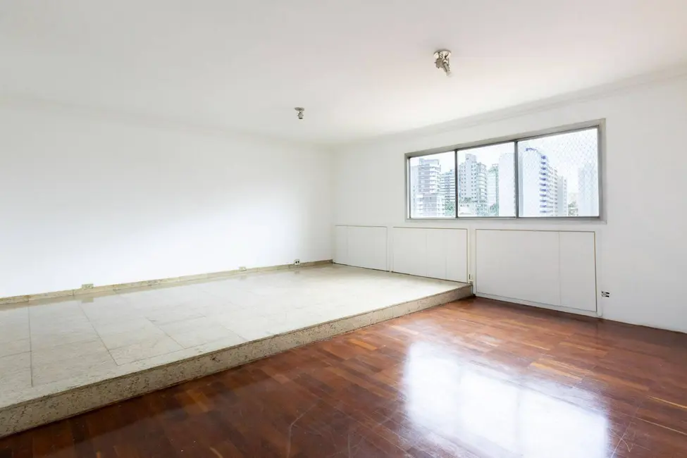 Apartamento com 4 quartos à venda, 121m2 em Sumarezinho, São Paulo - SP - imagem 1 Foto 1 de Apartamento com 4 quartos à venda, 121m2 em Sumarezinho, São Paulo - SP