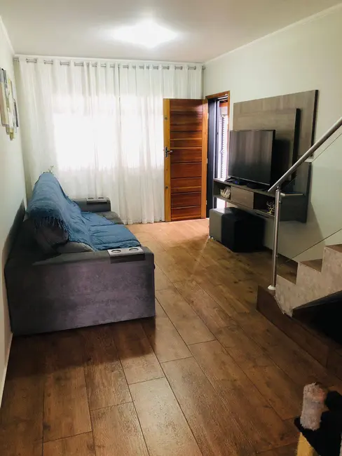 Sobrado com 4 quartos à venda, 120m2 em Jardim Santa Adélia, São Paulo - SP - imagem 3 Foto 3 de Sobrado com 4 quartos à venda, 120m2 em Jardim Santa Adélia, São Paulo - SP