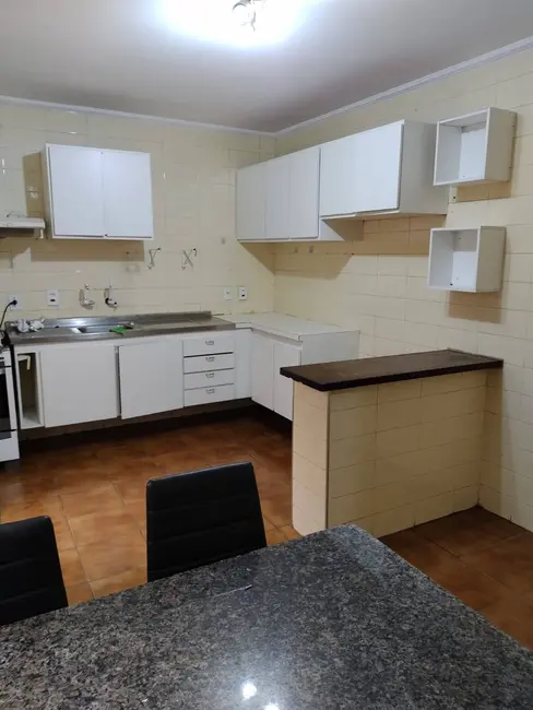 Foto 5 de Casa com 5 quartos à venda, 200m2 em Vila Gumercindo, São Paulo - SP