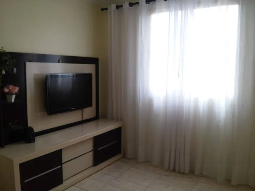 Foto 5 de Apartamento com 2 quartos à venda, 43m2 em Jardim Redil, São Paulo - SP