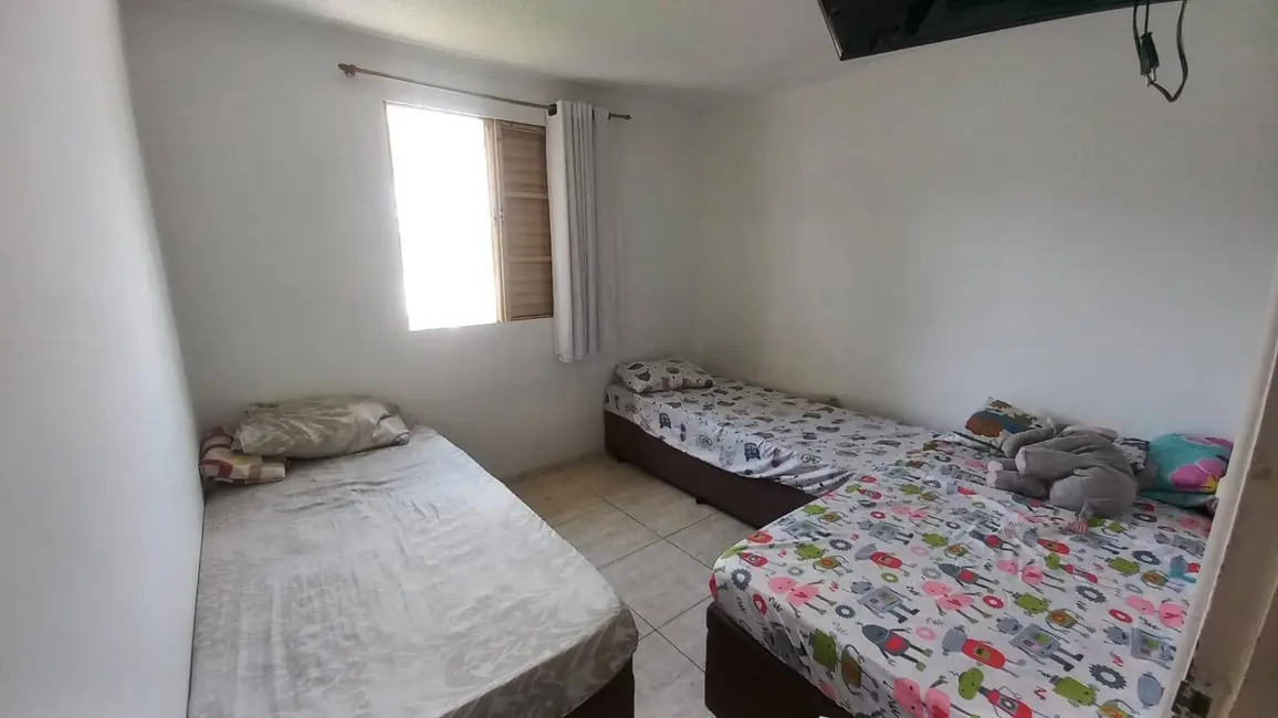 Foto 2 de Apartamento com 2 quartos à venda, 43m2 em Jardim Redil, São Paulo - SP